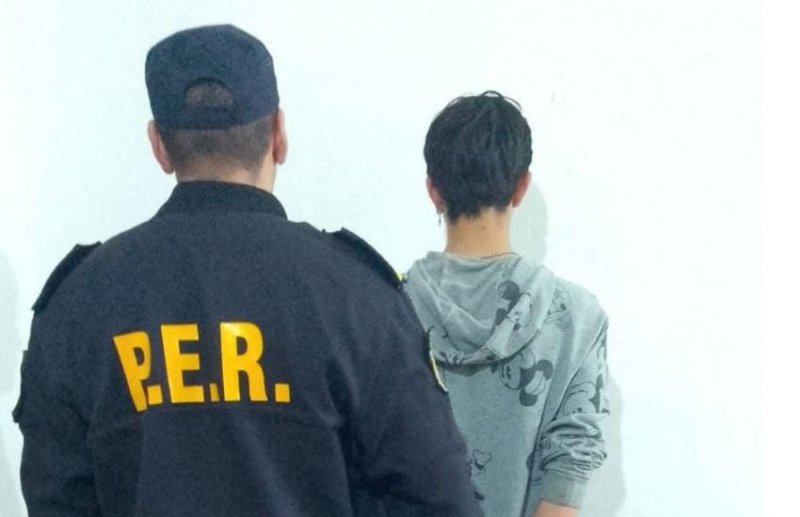 Detuvieron a un joven de 19 años por una causa de grooming en la zona rural de Líbaros