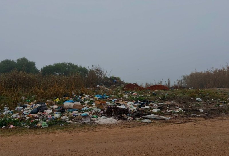 El Municipio trabaja en la limpieza y cerramiento del ex basural