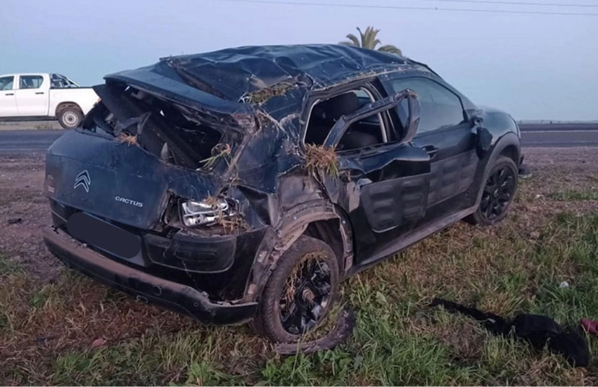 Siniestro vial, despiste y vuelco con víctima fatal en Gobernador Mansilla