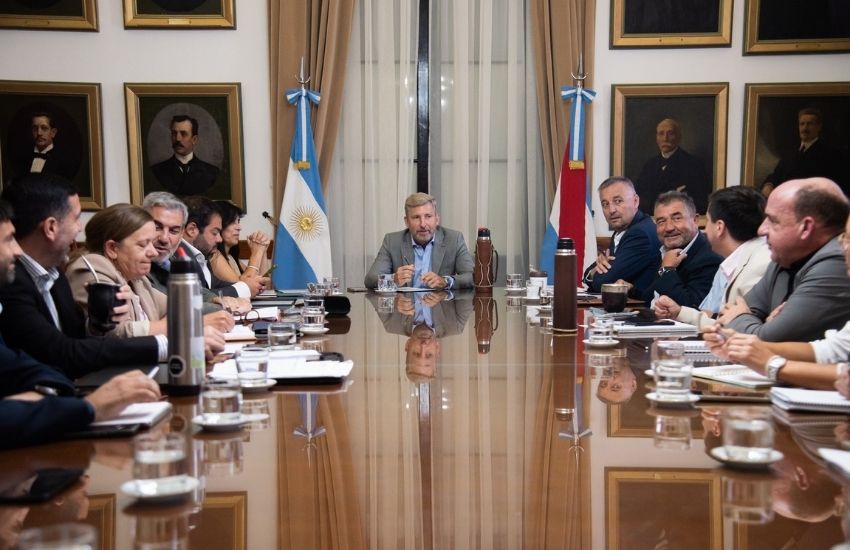 El acto por la Batalla de Caseros, inicio de clases y salud fueron los ejes de la reunión de gabinete