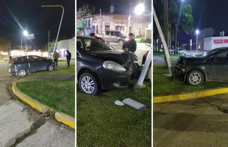 Una conductora se descompensó al volante y chocó contra un poste de alumbrado en plano centro