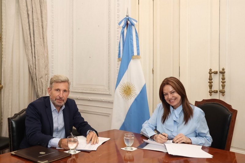 Provincia y Nación firmaron un acuerdo para finalizar cuatro escuelas técnicas y agrotécnicas en Entre Ríos