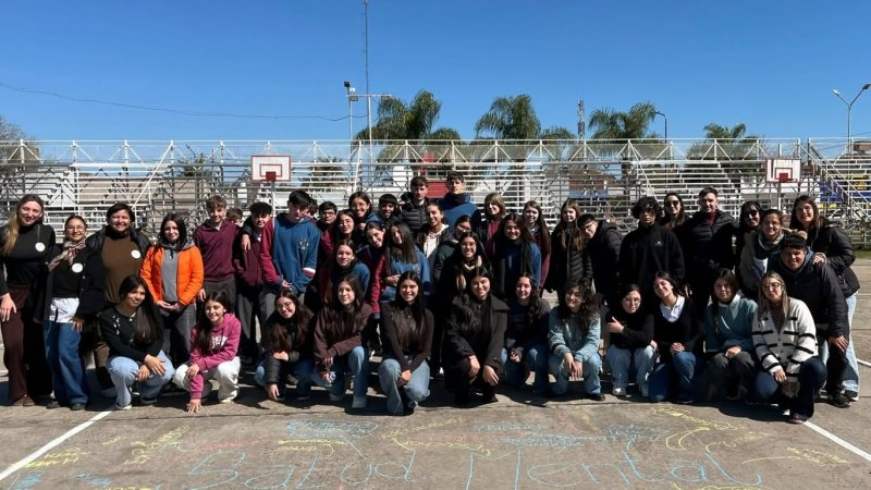Adolescentes participaron de un taller sobre bullying y vínculos saludables