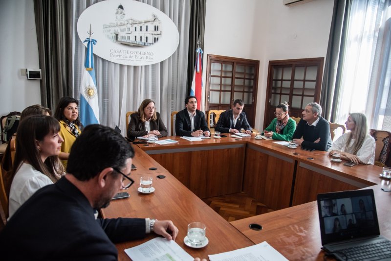 Alimentación escolar: avanzan los cambios en los desayunos y se incorporarán alimentos frescos