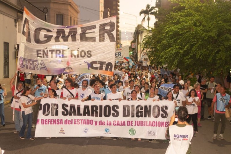 Tras rechazar la oferta del Gobierno, Agmer confirmó que realizará un paro de 48 horas