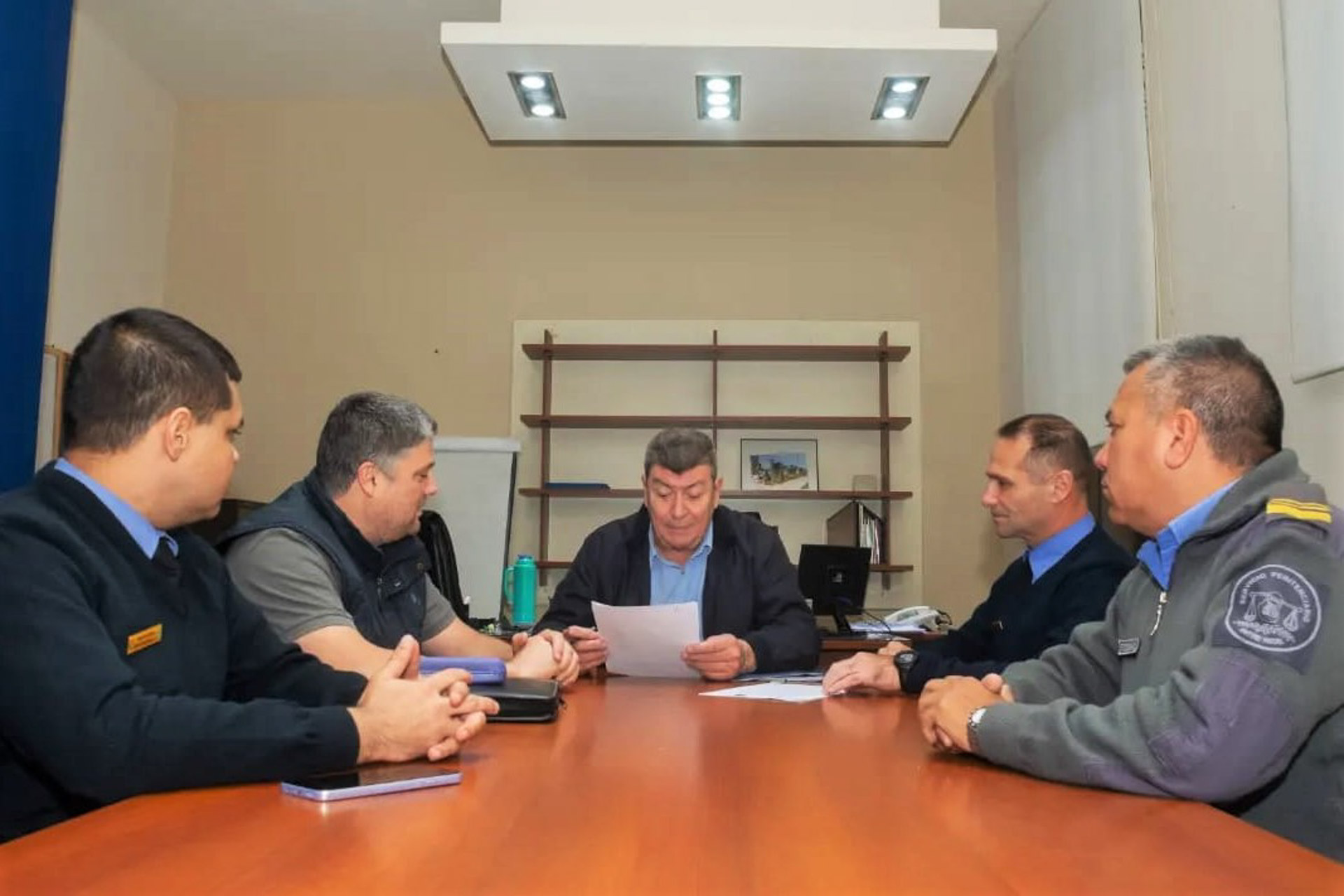 Firman convenio para que presos realicen tareas para el IAPV