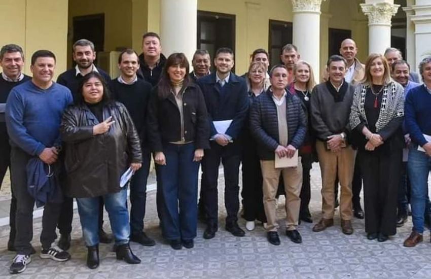 Los senadores del bloque justicialista recibieron a la Intersindical: “No habrá reforma jubilatoria sin consenso”