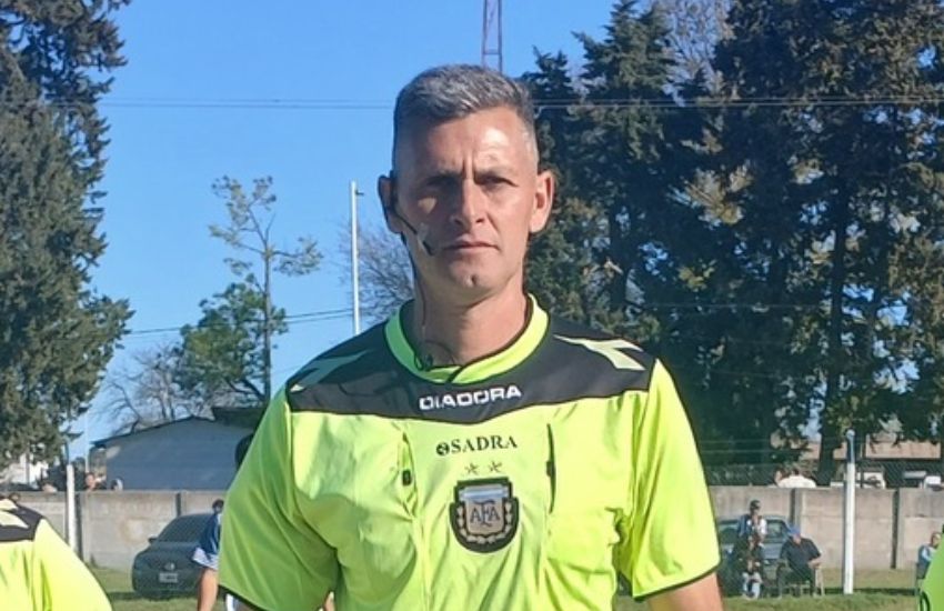 Continetti, árbitro de la Liga Tala: “Estaría bueno hacer capacitaciones a los cuerpos técnicos, como lo hacemos nosotros”